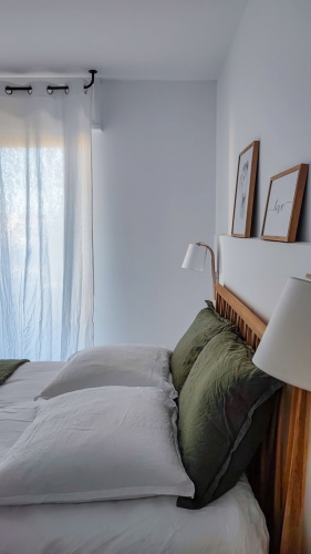 PROJET-UN-NID-D-AMOUR-SIX-FOURS-LES-PLAGES-CHAMBRE-TETE-DE-LIT